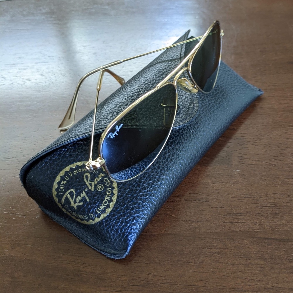 Classic Ray-Ban Aviators